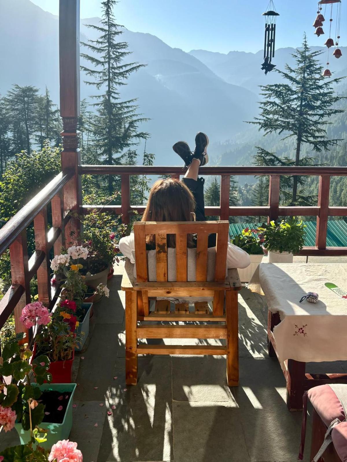 Ishan Log Huts-A Boutique Home Stay Banjār Exterior foto